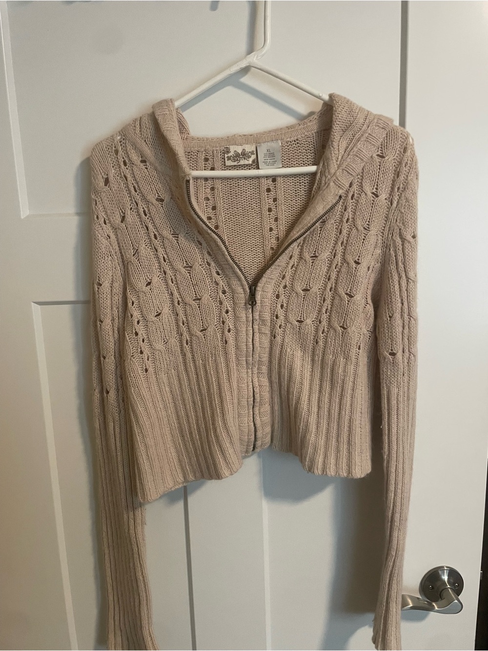 Vintage Daytrip Zip up Sweater